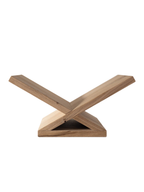 Buchständer aus Holz Eiche naturbelassen „Arve“