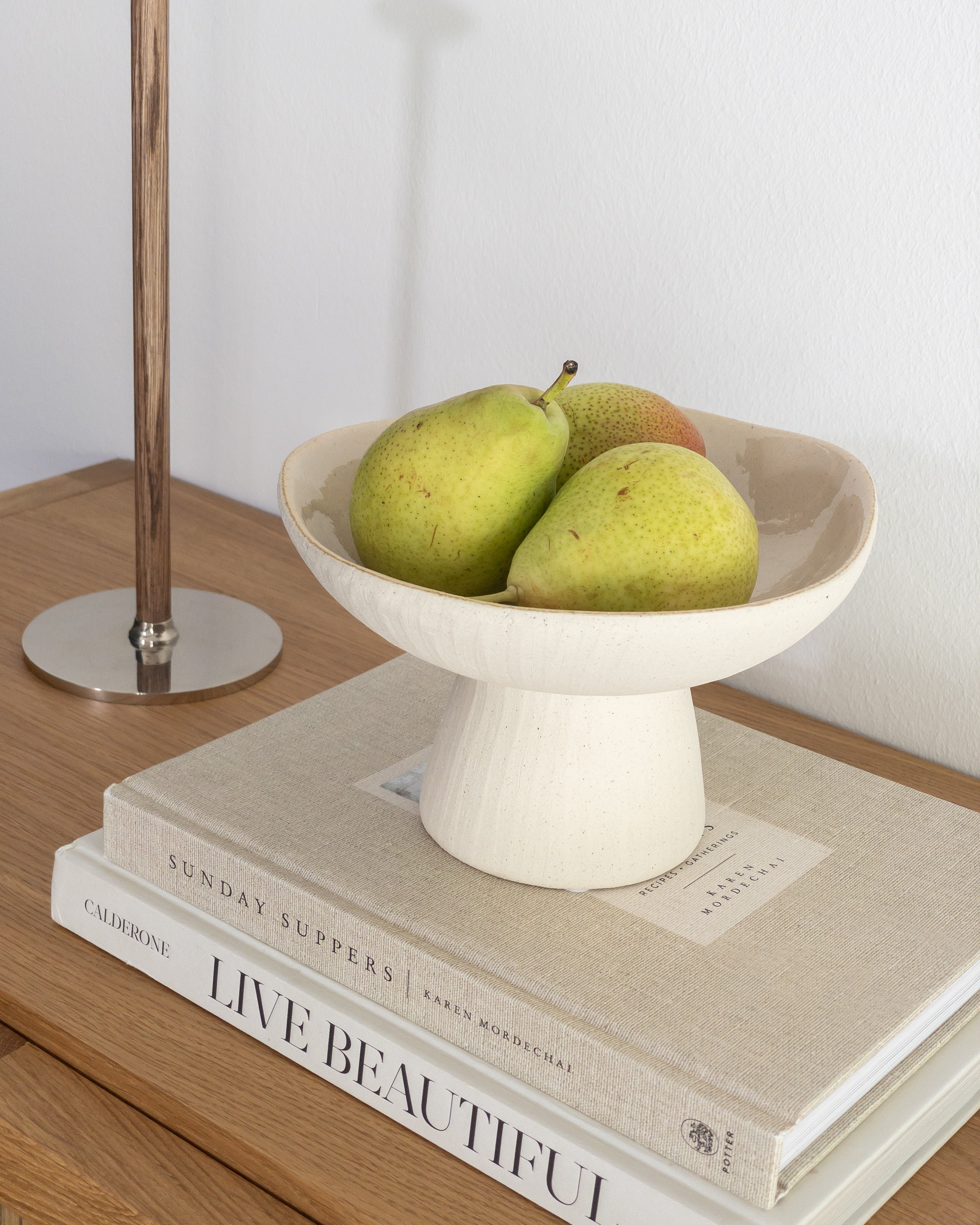 Schale mit Fuß Beige