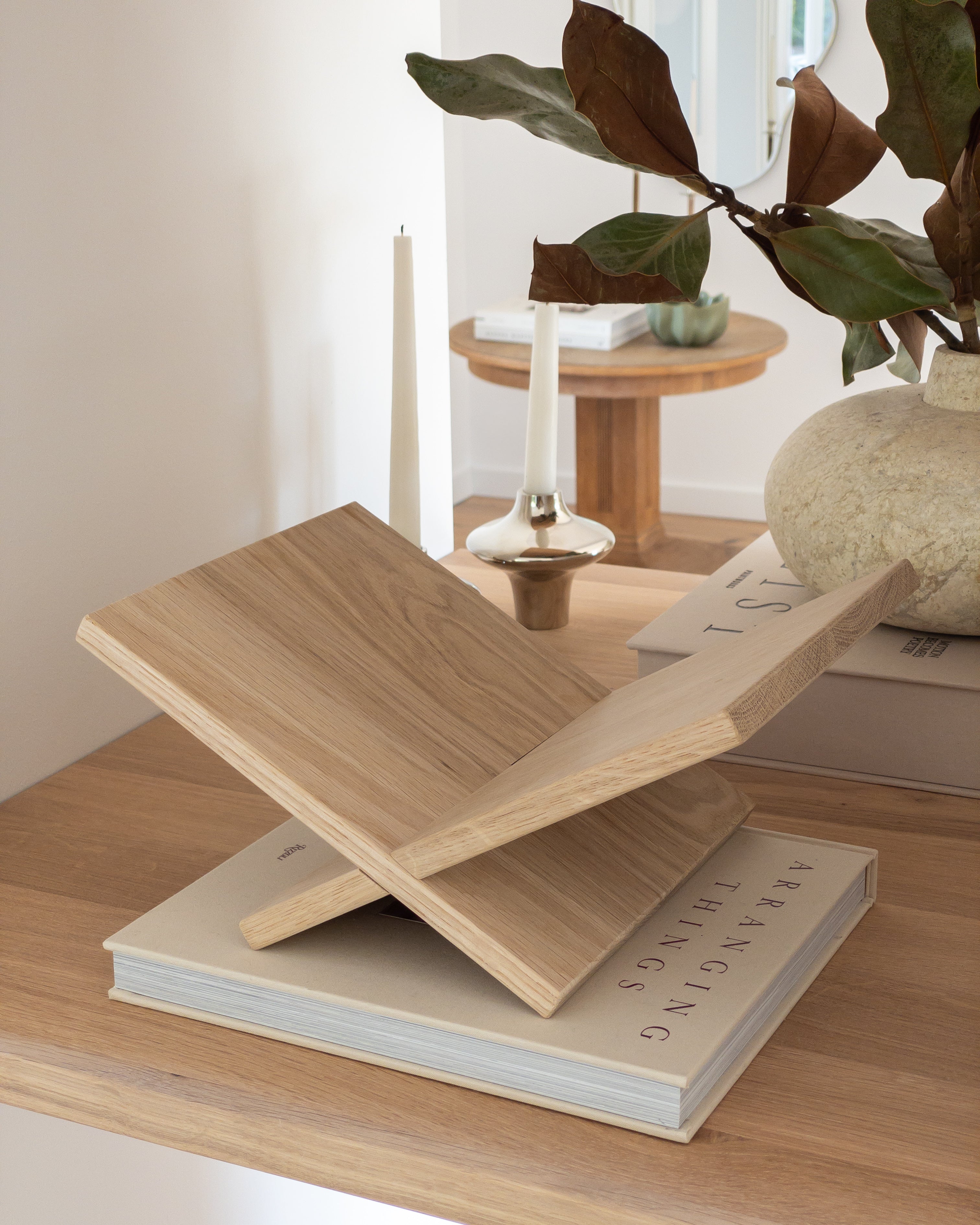 Buchständer Holz Eiche naturbelassen „Elva“