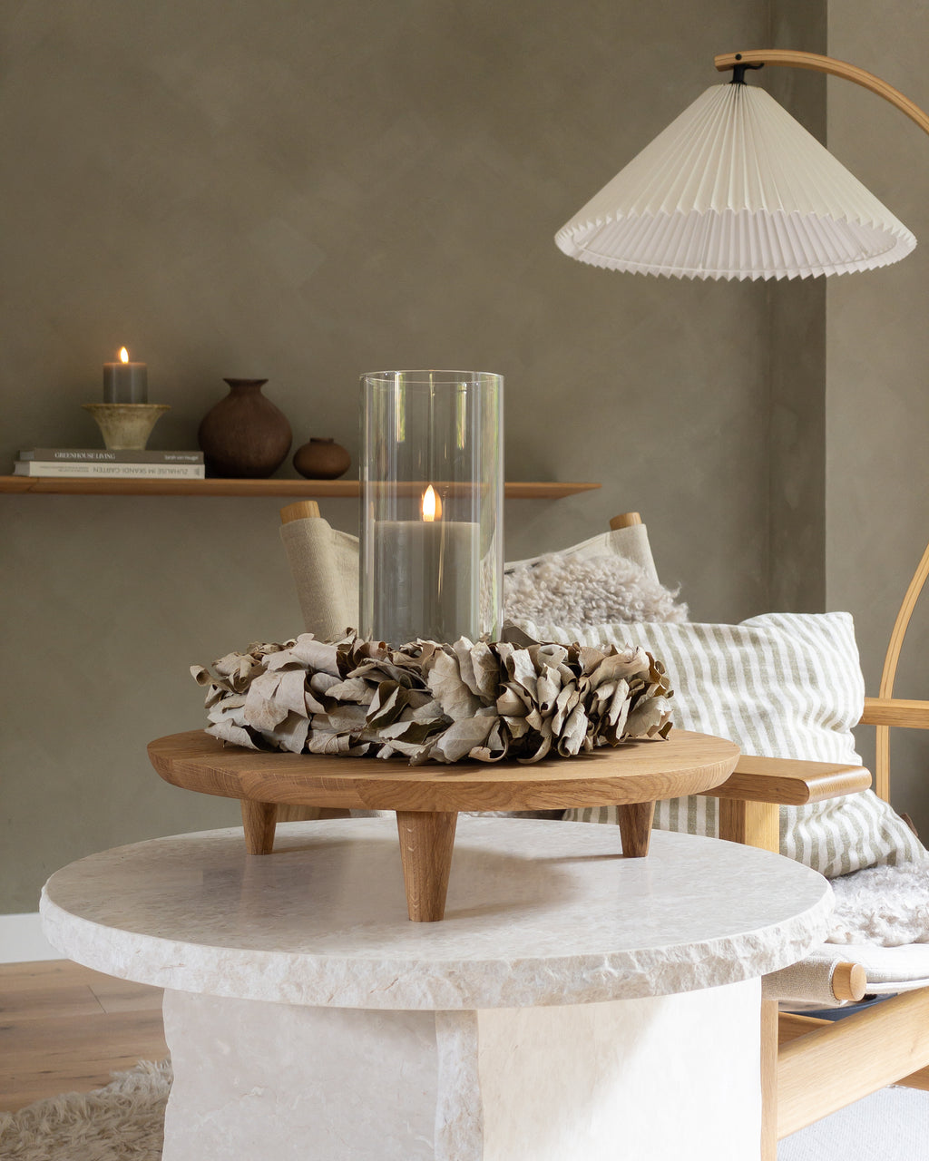 Holztablett rund 40 cm aus geölter Eiche „Liva Maxi“
