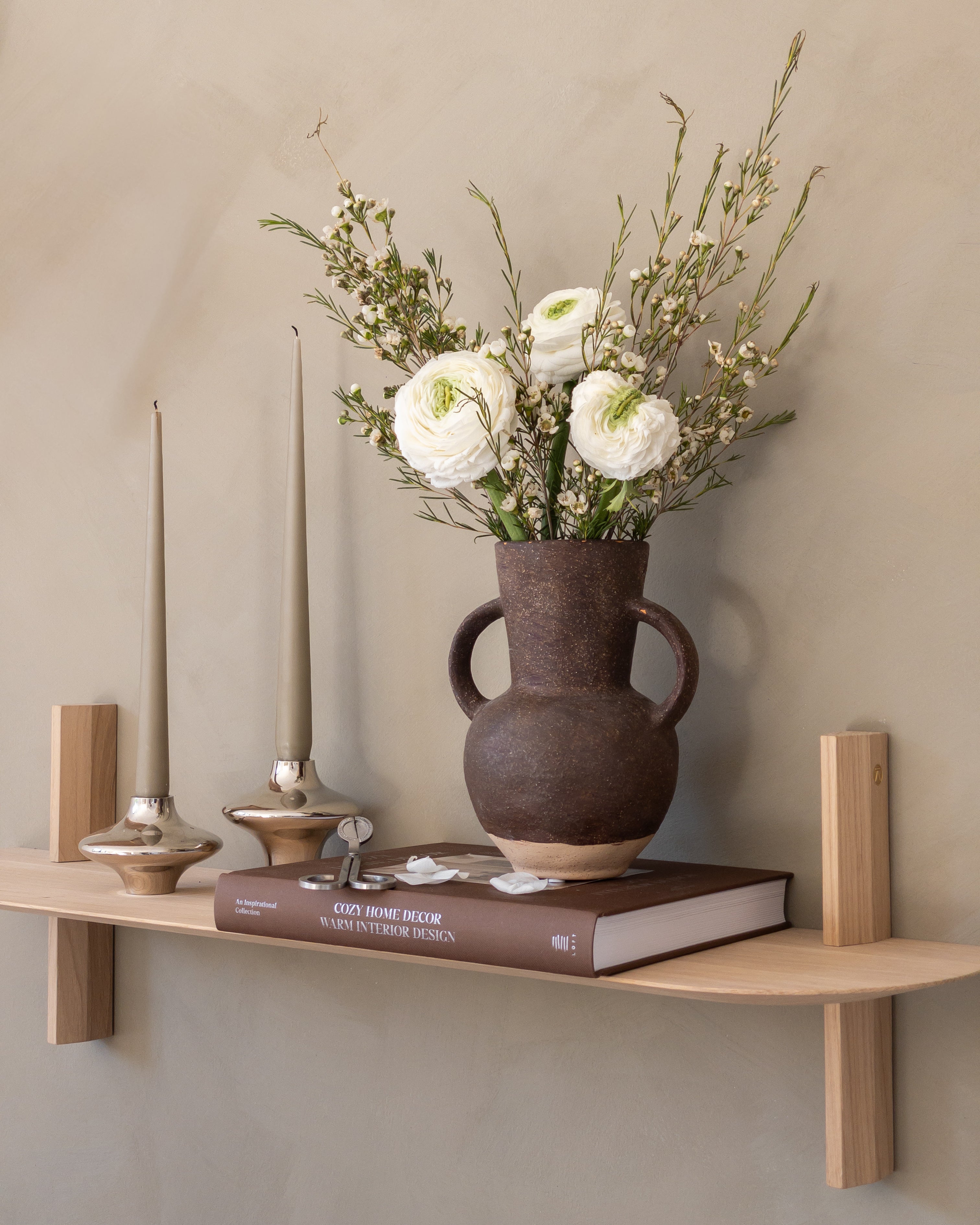 Vase braun Keramik
 „Lobe“