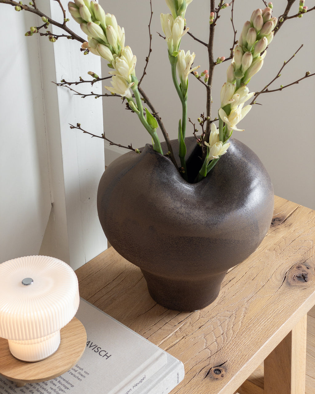 Große braune Vase „Suna“