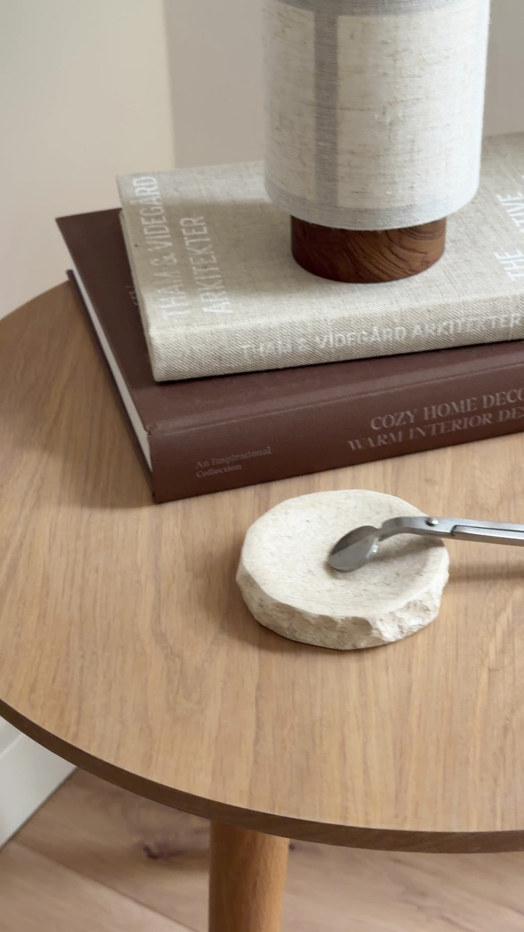 Kleines Marmortablett beige