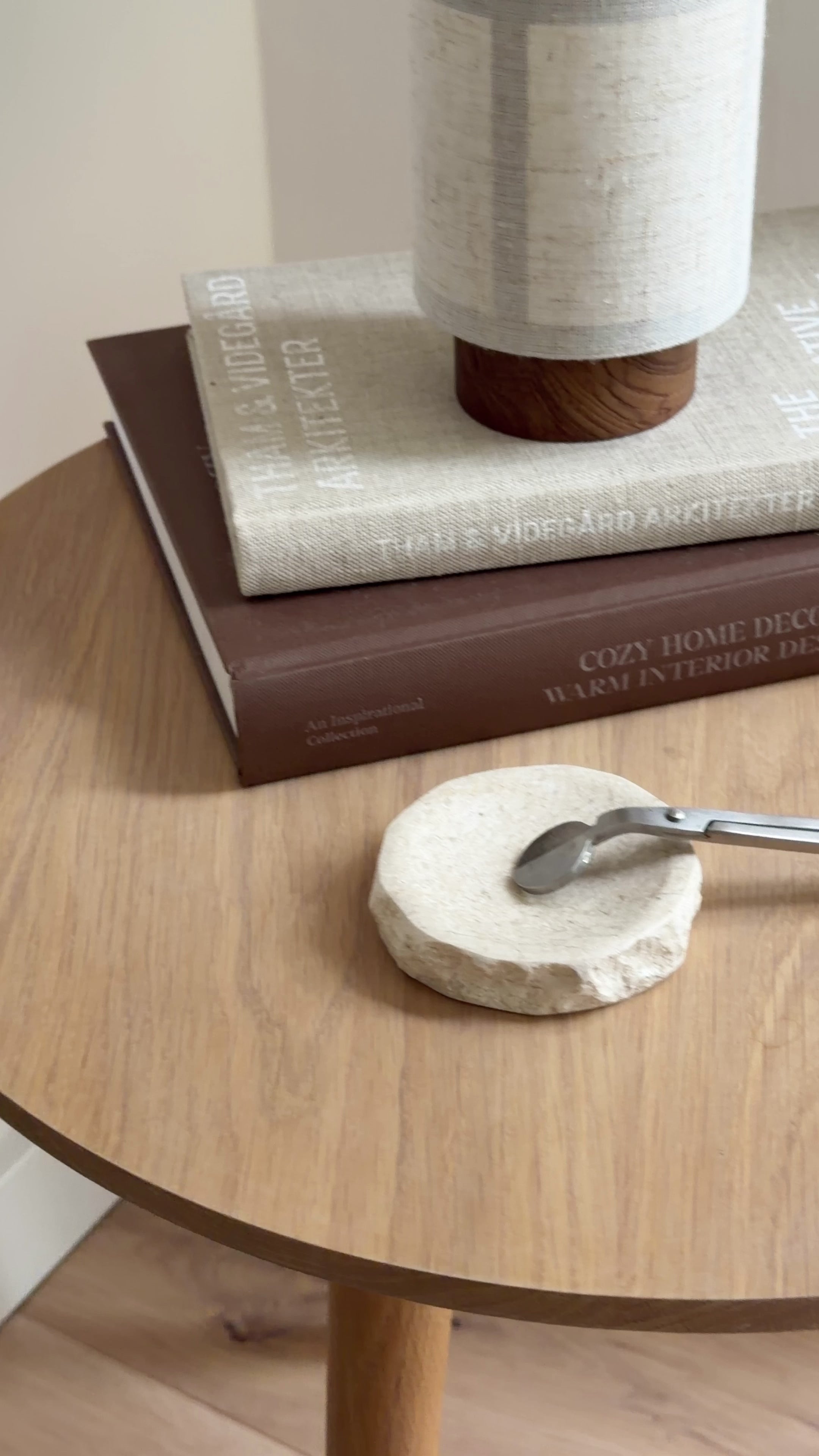 Kleines Marmortablett beige